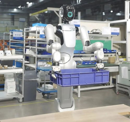 上海首发‘厂一代’人形机器人 告别‘过时’打工模式，具身智能开启工业新纪元